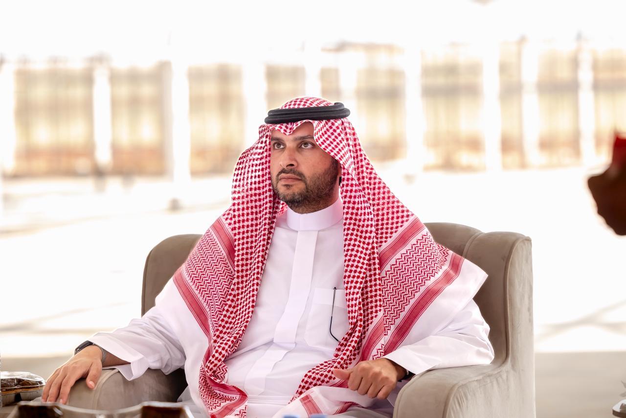 سمو الأمير تركي بن محمد بن فهد يزور مركز إكثار الحبارى في محمية الإمام تركي بن عبدالله الملكية